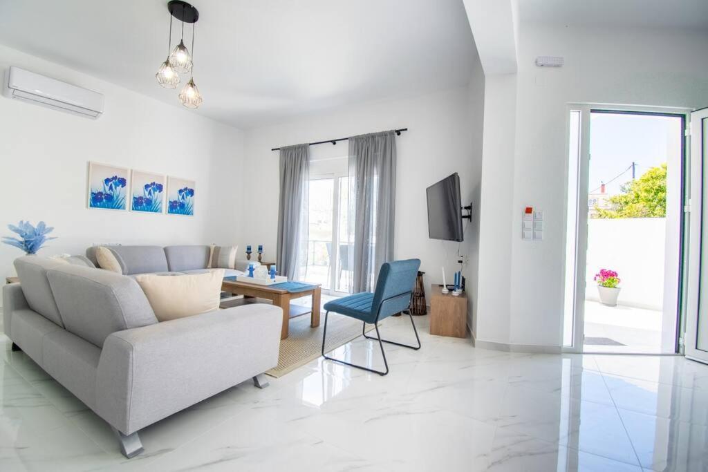 Villa Fileo Family And Friends Living Archangelos  Exterior foto